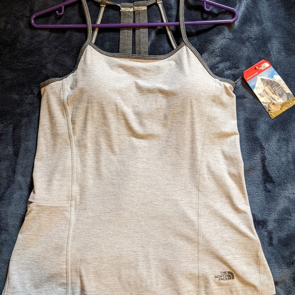 New Vapor Wick Racerback Shelf Bra Tank Top The north face - Picture 1 of 2